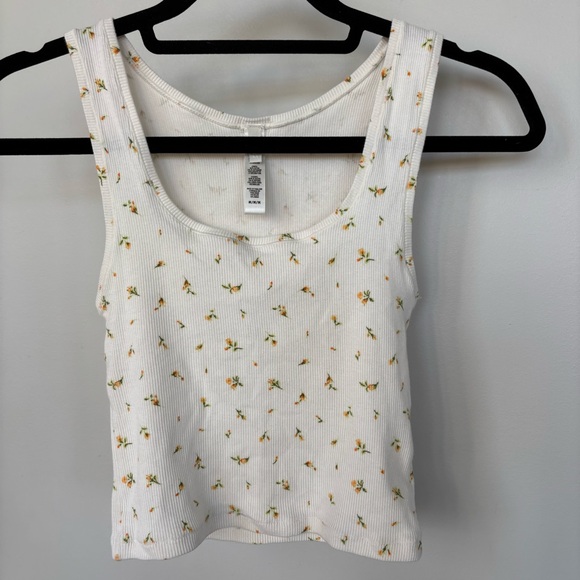 SKIMS Other - Skims Marigold Rosebud Print Tank and Shorts Pajama Set Size M/L